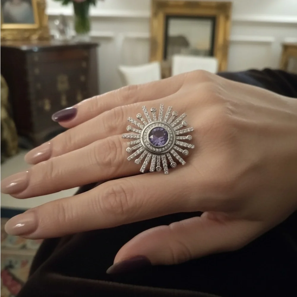 Elegant sterling Silver and Purple amethyst Sunburst‎ Ring